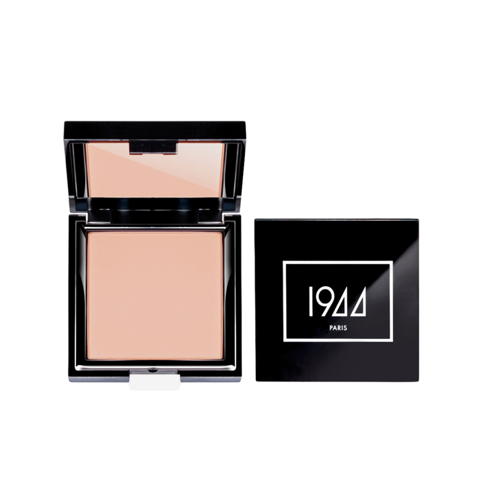 1944 Paris - Universal Setting Powder (La Poudre Universelle 1944)